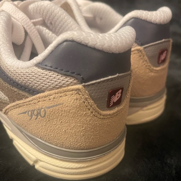 New Balance 990 v3 Dark Camo (Big Kid) - Picture 5 of 10